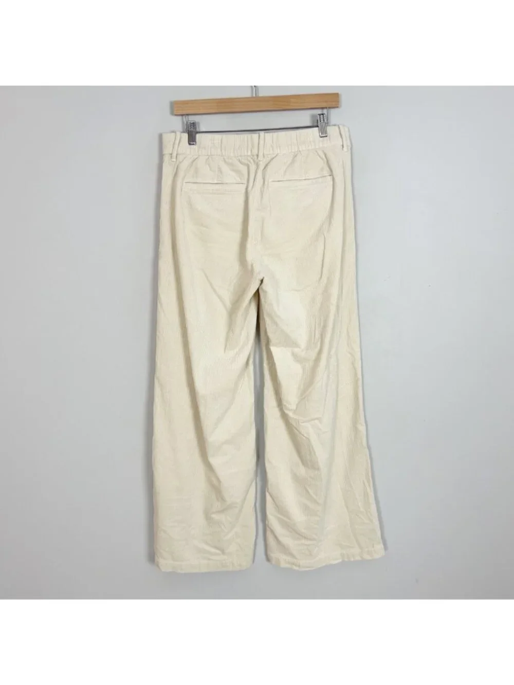 American Eagle Ivory Corduroy Wide Leg Pants Size 6 Women's